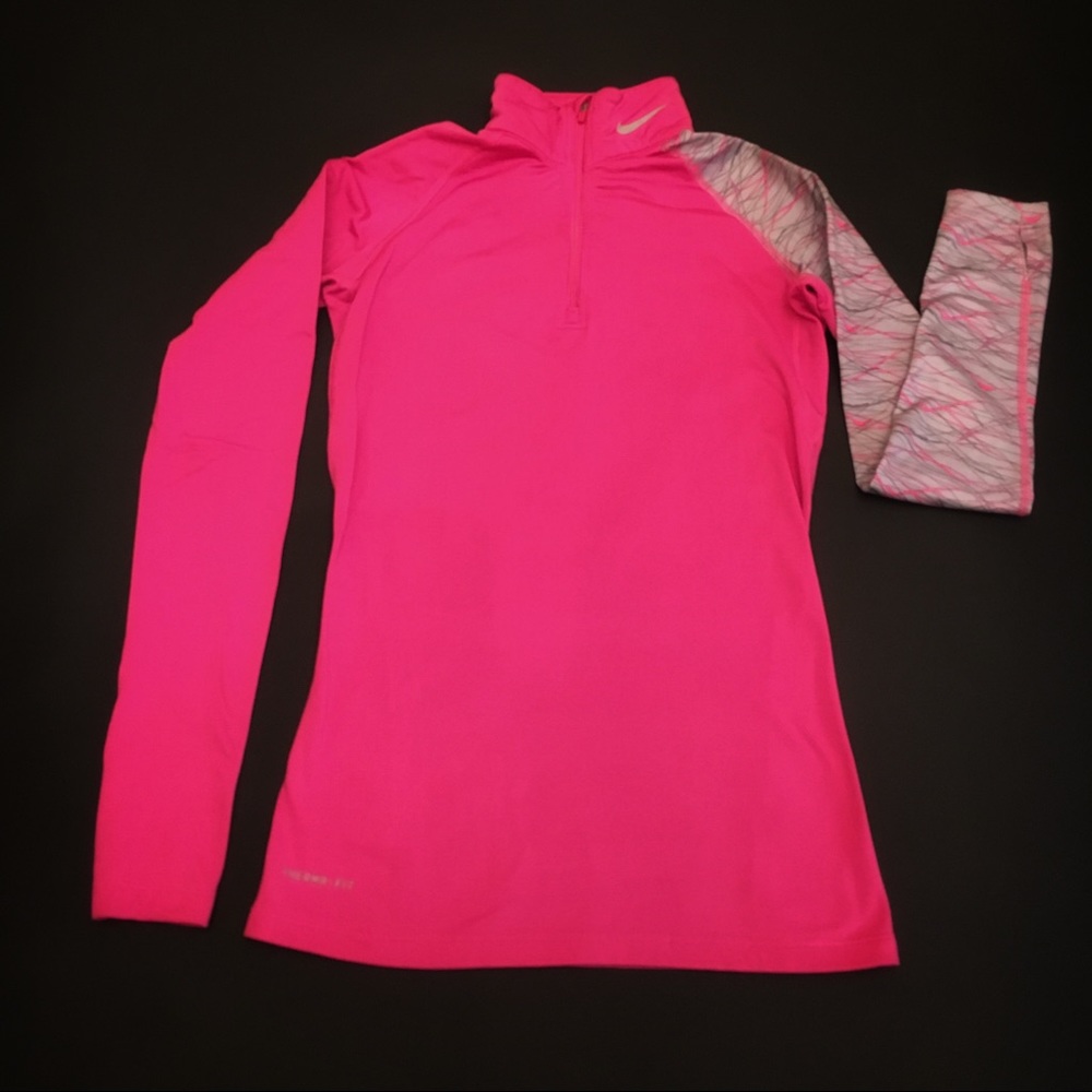 Nike Thermal Fit Athletic Wear